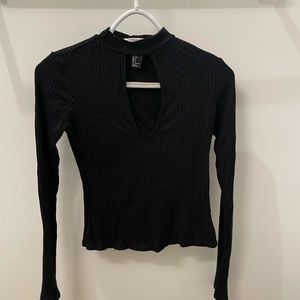 Forever 21 cut out long sleeve